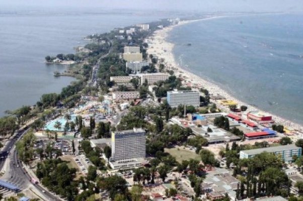 Înfiinţarea unei zone libere de taxe la Constanţa ar dubla veniturile din turism ale României